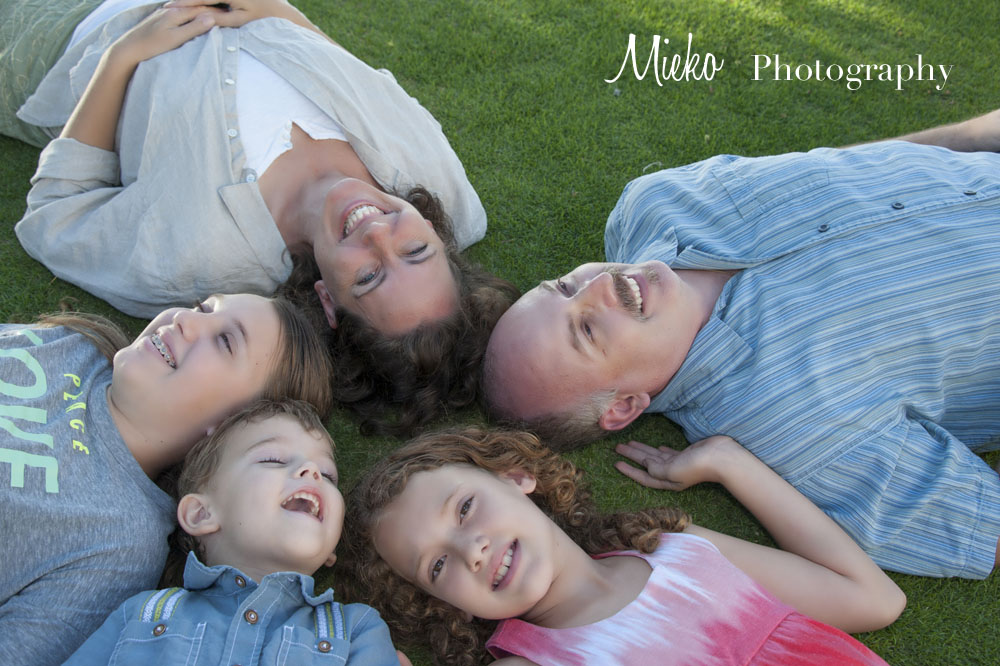 Maui Family Portrait - Mieko Photography