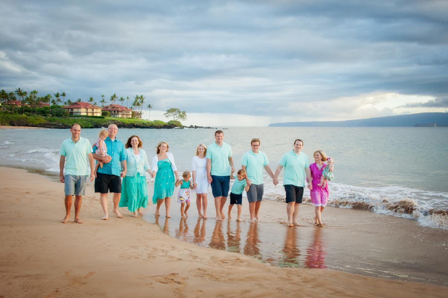 Family Beach Portrait, Fun Family Activity, 家族写真、ハワイ家族写真、ビーチ撮影, Family Photo, Kihei, Wailea, Kids Portrait Hawaii